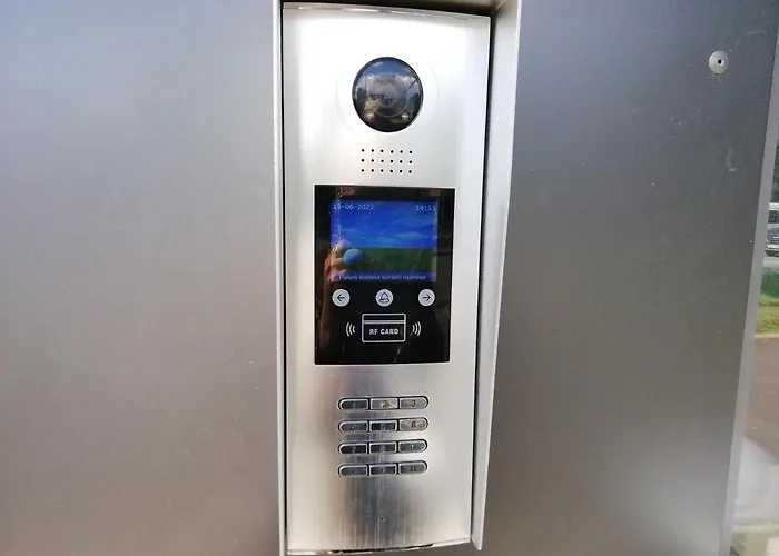 Pepleri 34 Stuudio 11 * Tartu